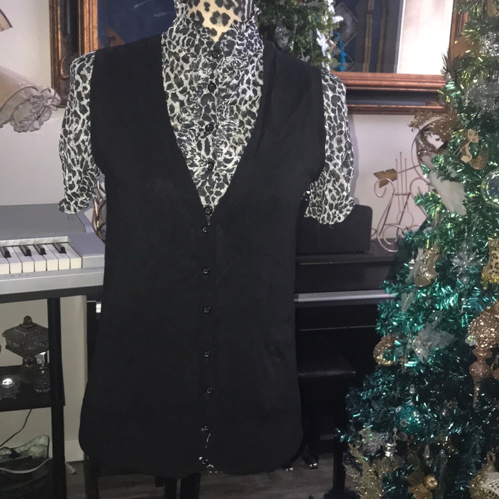 Forever 21 Black/ white leopard print trimmings